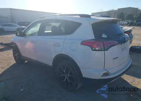 2017 Toyota Rav4 Se z USA, uszkodzony, nr VIN JTMNFREV3HJ141082